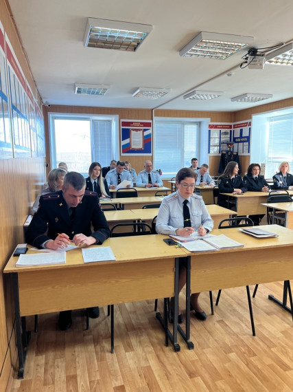В Харовске полицейские подвели итоги оперативно-служебной деятельности за 1 квартал 2023 года. В Харовске полицейские подвели итоги оперативно-служебной деятельности за 1 квартал 2023 года.
